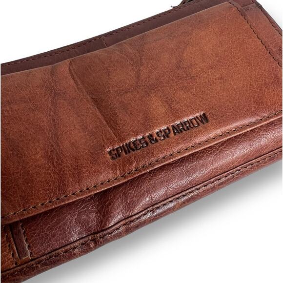 Spikes & Sparrow Brandy Brown Leather Aspen Wristlet Zip Wallet RFID Protected - Picture 3 of 12